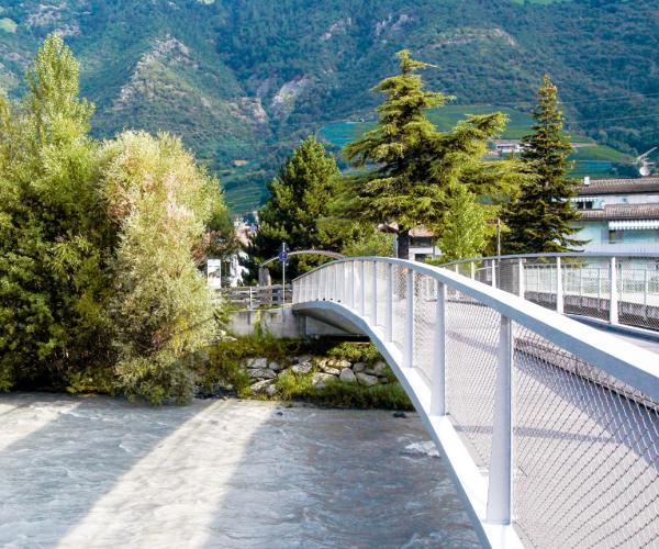 OpenSpace Schloegl_1