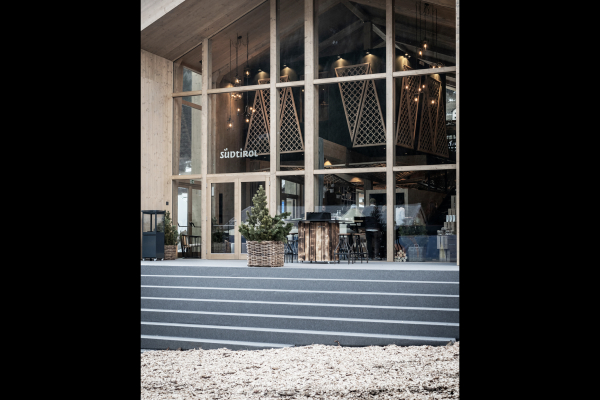 01 AlexFilz 7840 sito