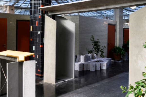 Clemens Waldhart 100 Jahre Bauhaus Innenarchitektur und Workshop mit Anupama Kundoo und Alba Balmaseda Domiguez