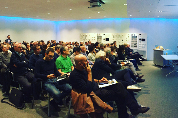 EF3557C8 803D 4974 9061 BBD59F6BC5DB