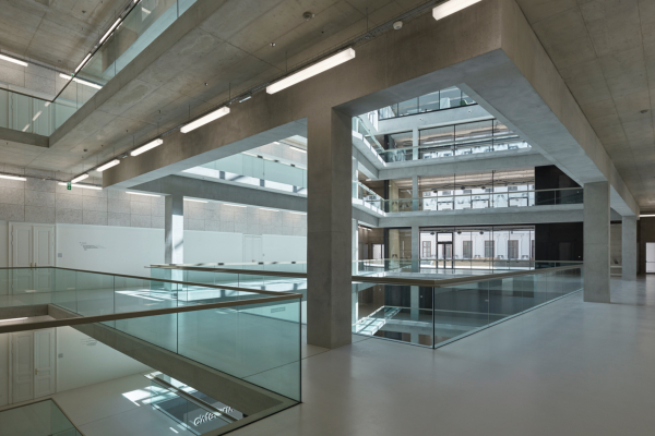 Universita776t f Angewandte Kunst Wien Vord Zollamtstrasse Foto Klomfar14A